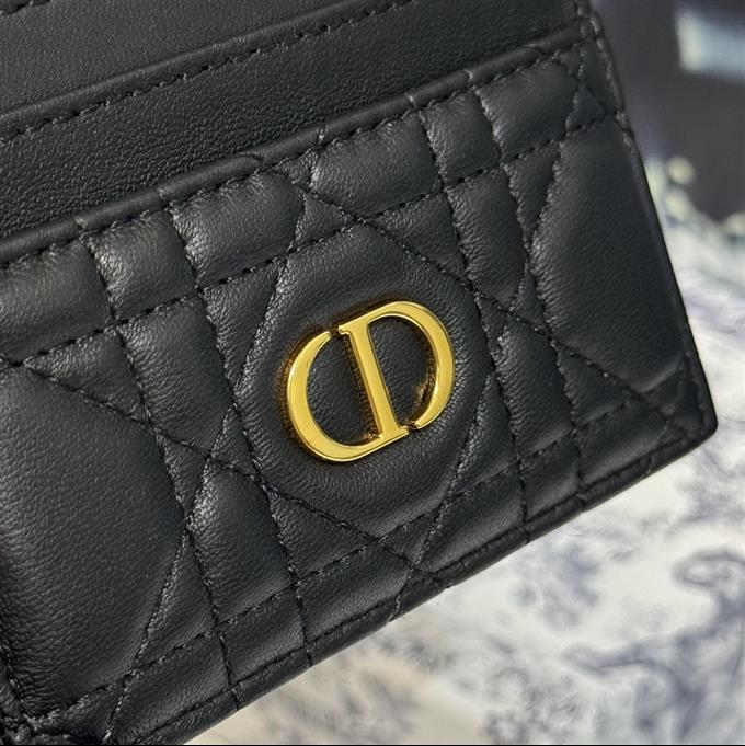 2025228Y150P203553679