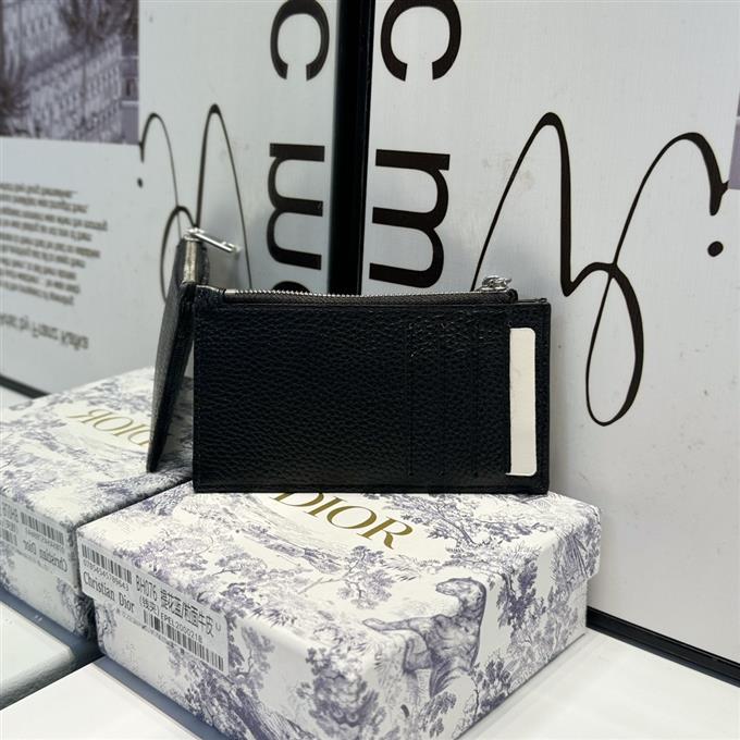 2025228Y160P203554136