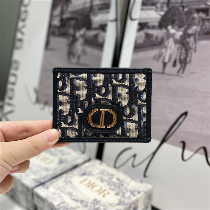 2025228Y160P203554832