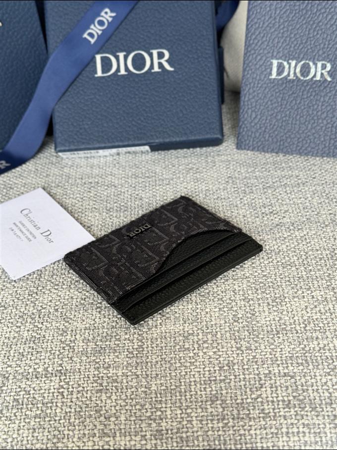 2025228Y170P203535124