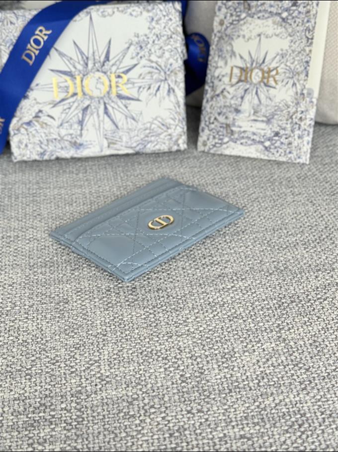 2025228Y180P203535840