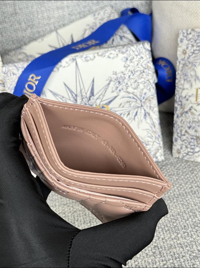 2025228Y180P20353661