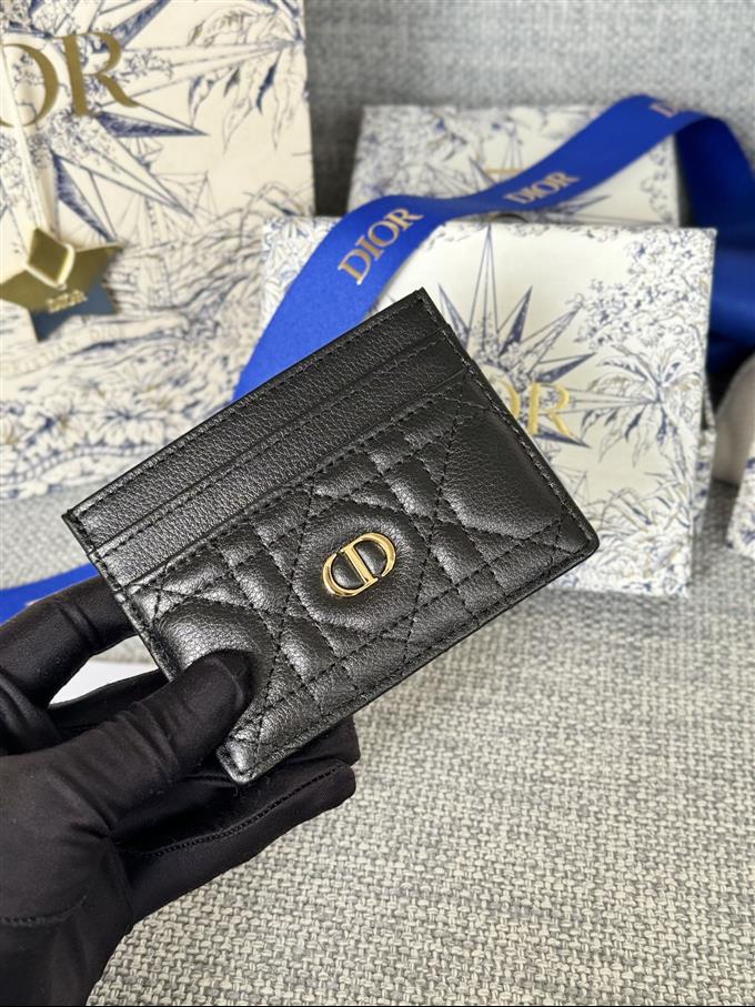 2025228Y180P203537875