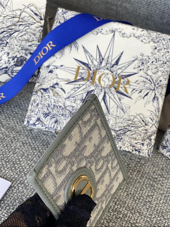 2025228Y180P203539271