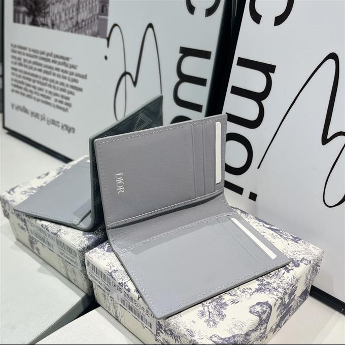 2025228Y180P203555162