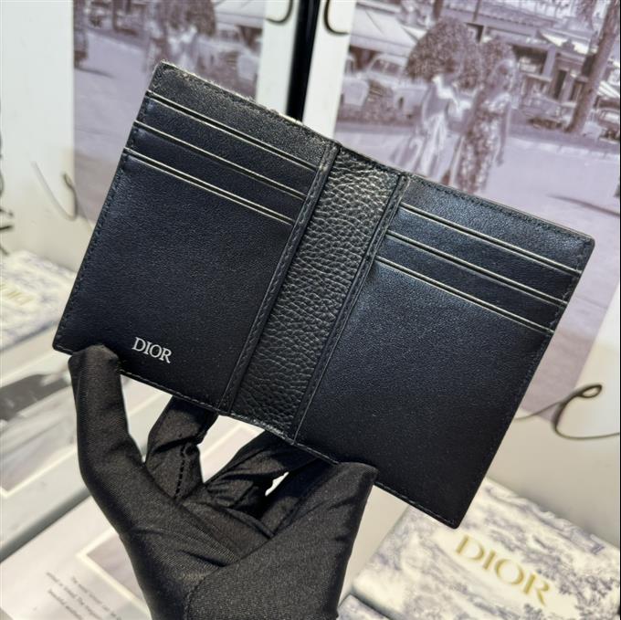 2025228Y180P203555380