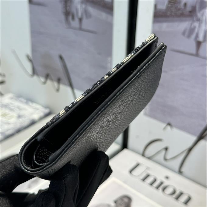 2025228Y180P203555539