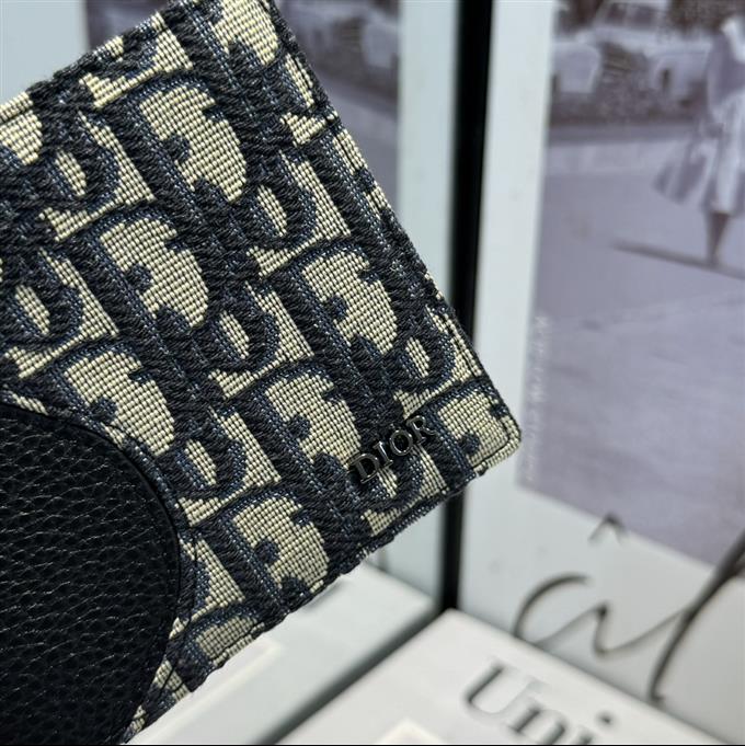 2025228Y180P203555555