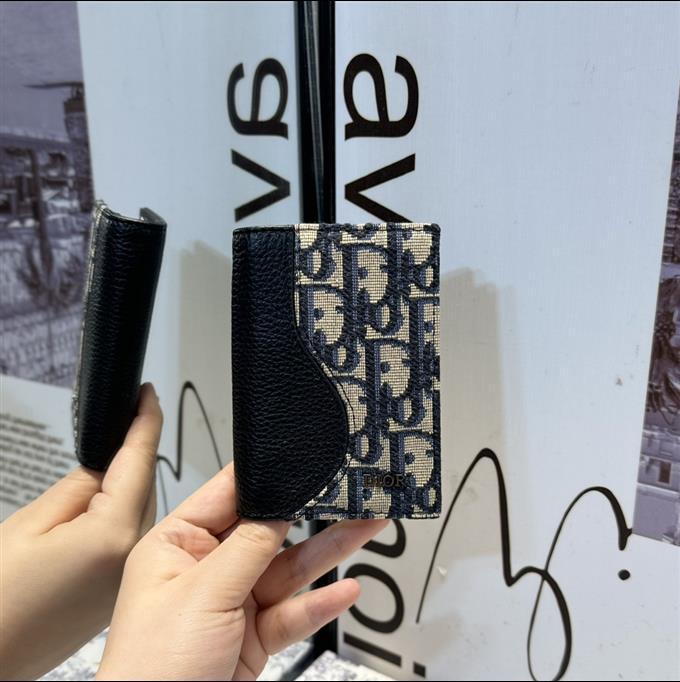 2025228Y180P20355641