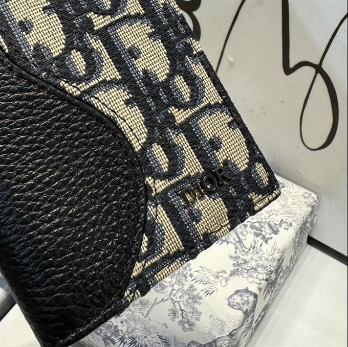 2025228Y180P20355673