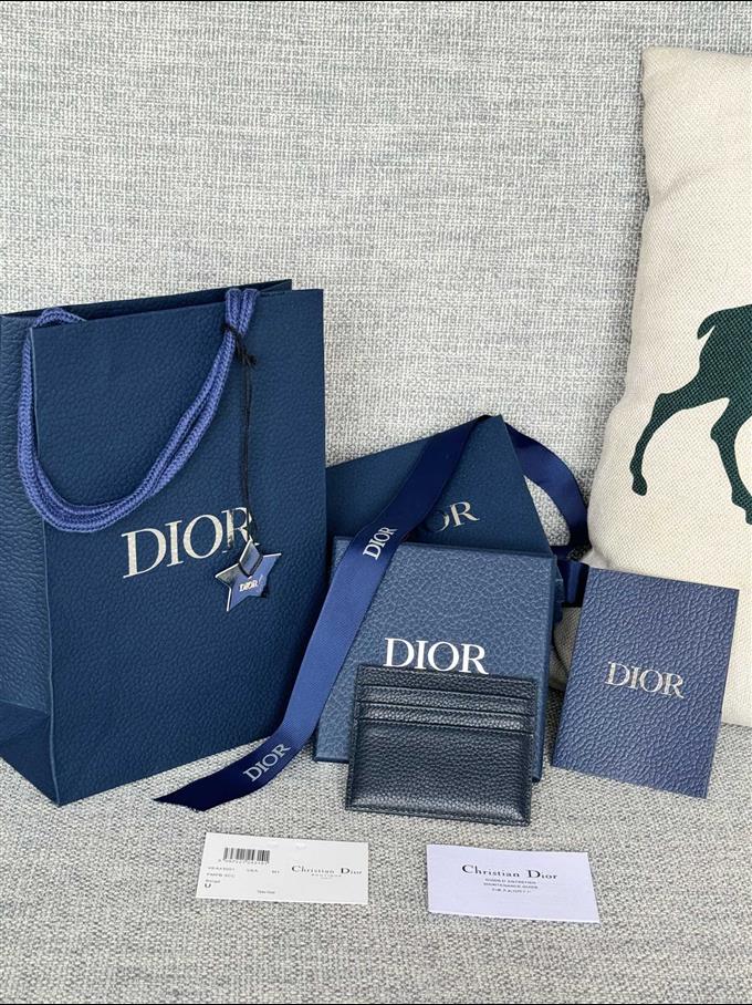 2025228Y180P203659864