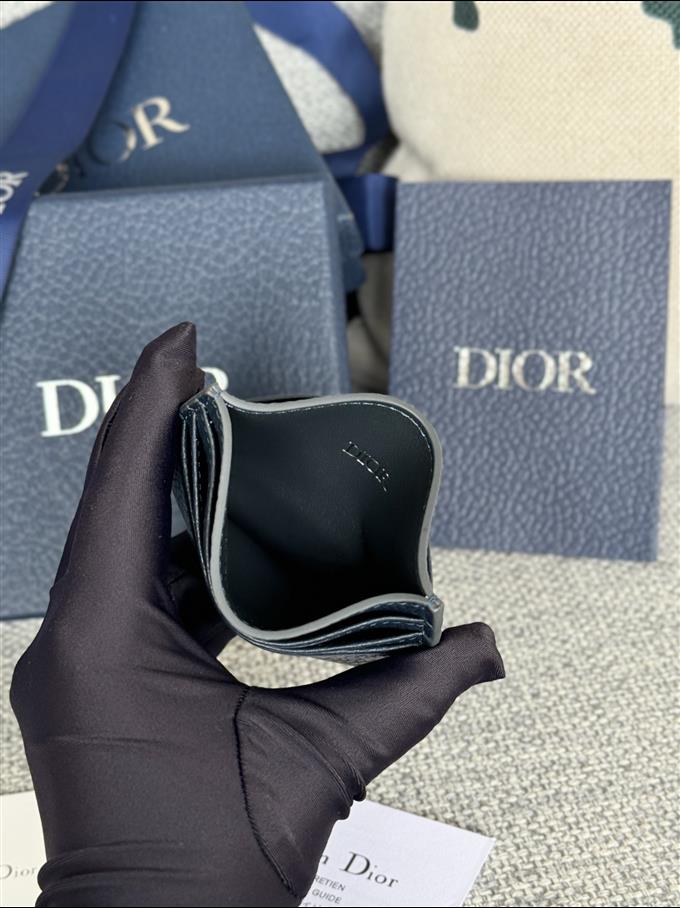 2025228Y180P203659944