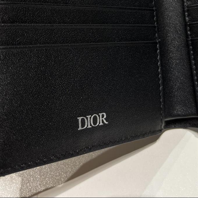 2025228Y180P221717606