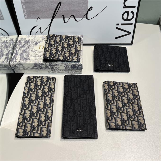 2025228Y180P221717638