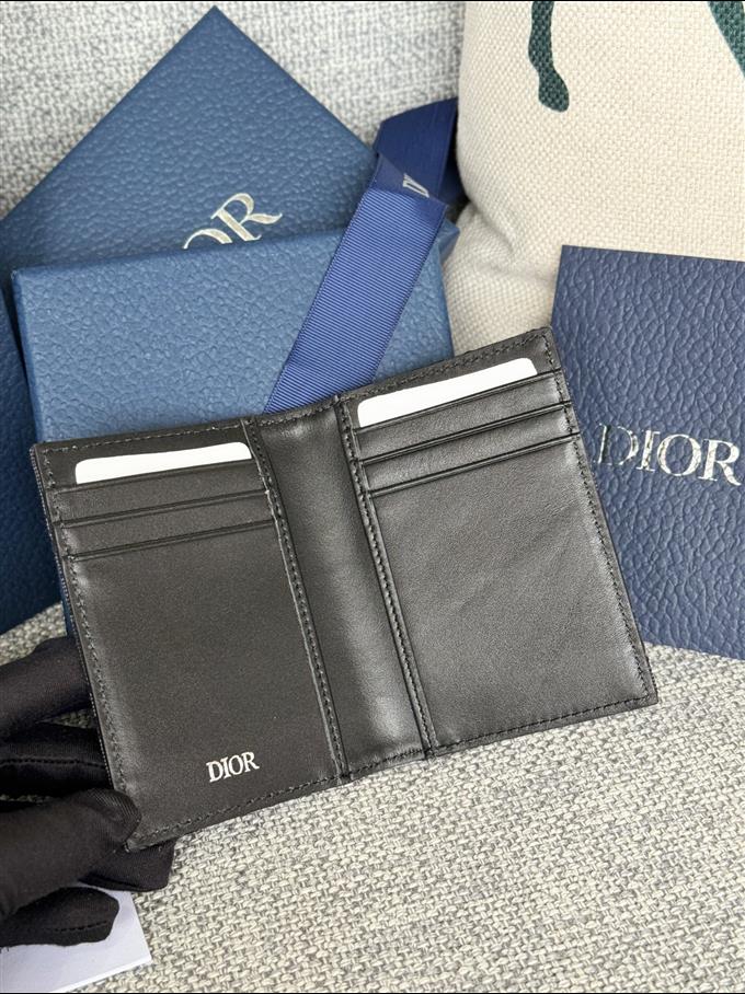 2025228Y190P203539855