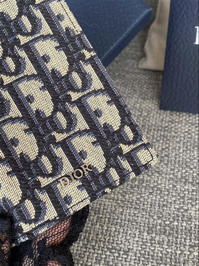 2025228Y190P203539982