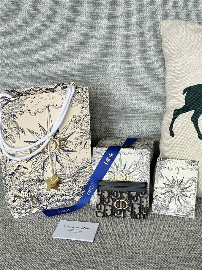 2025228Y190P203540322