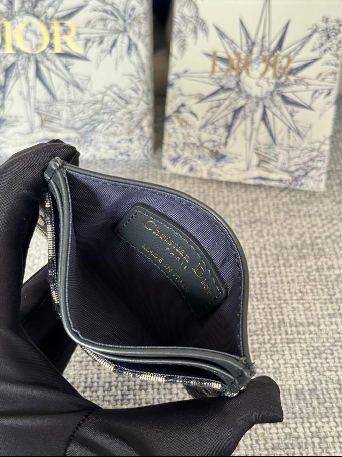 2025228Y190P203540415