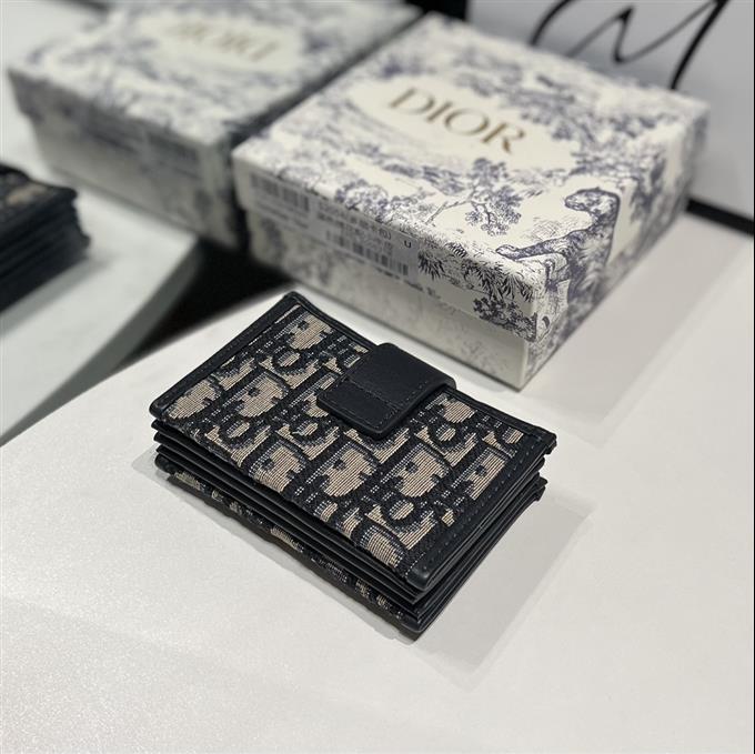 2025228Y190P203556166