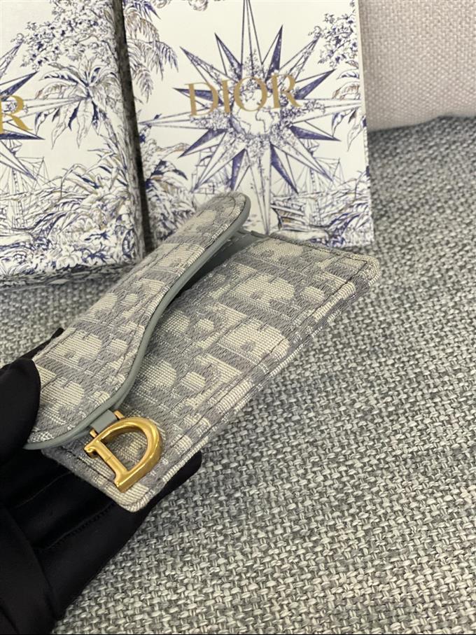 2025228Y190P20371172