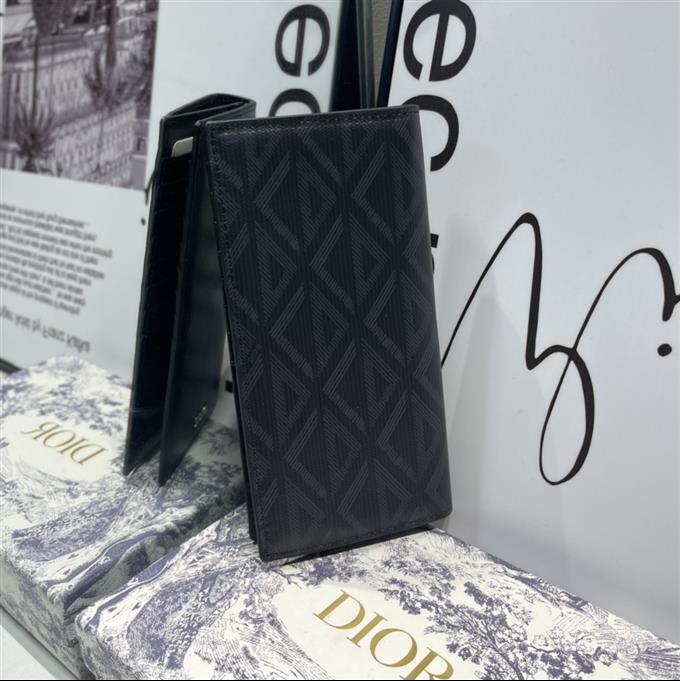 2025228Y190P22834593