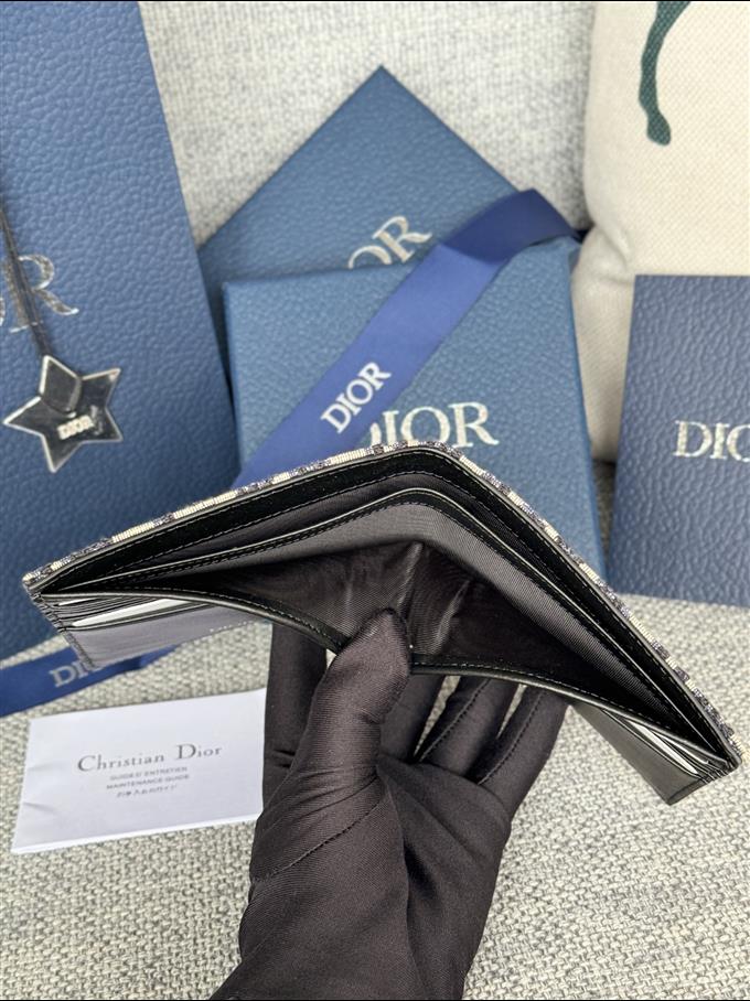 2025228Y200P181949166