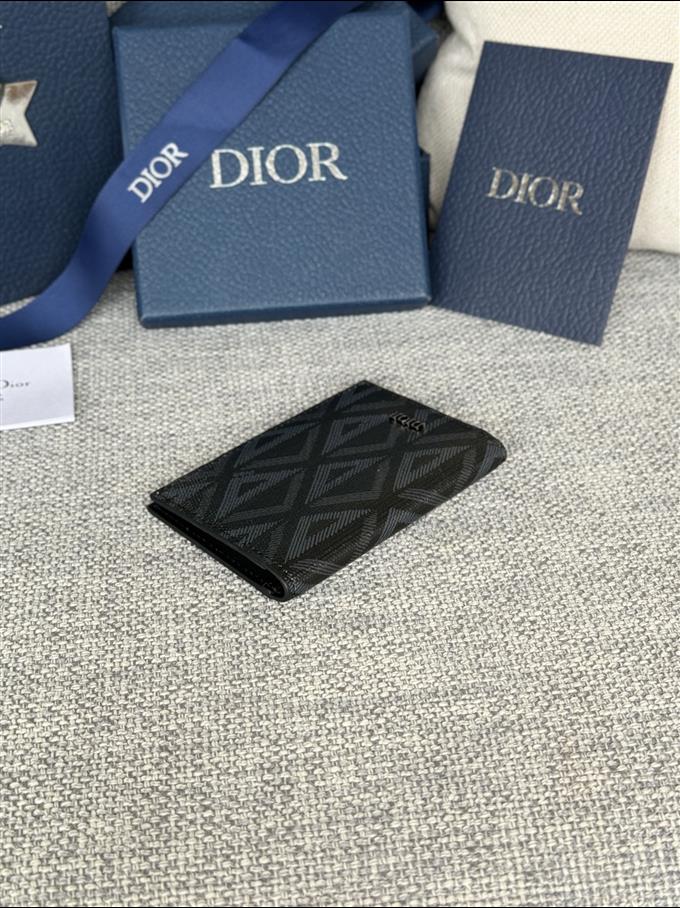 2025228Y200P203540632