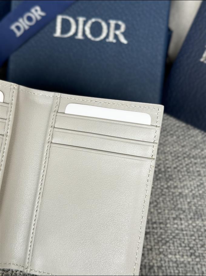 2025228Y200P203540976