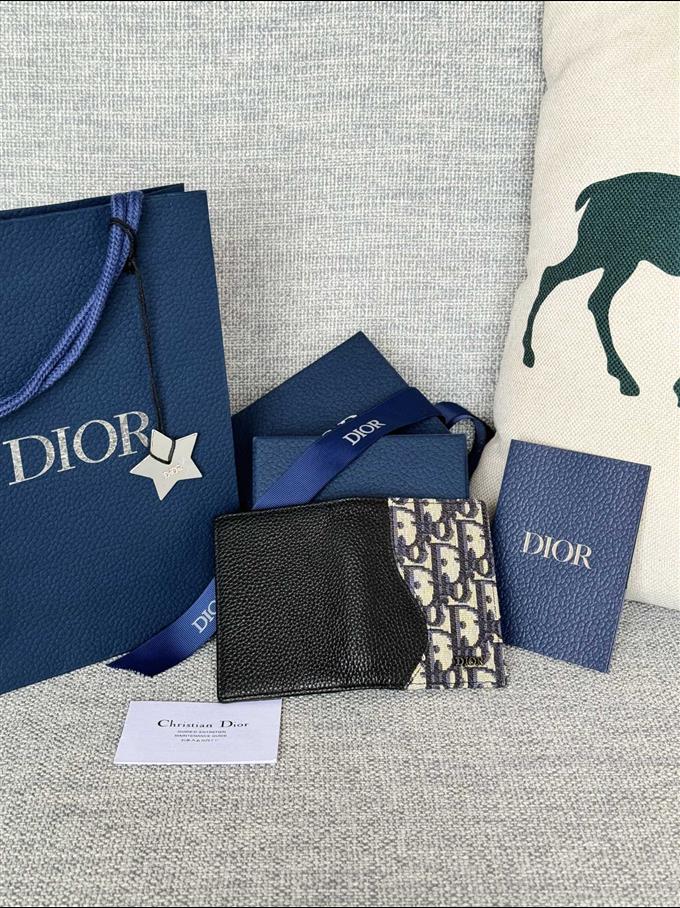 2025228Y200P203541884