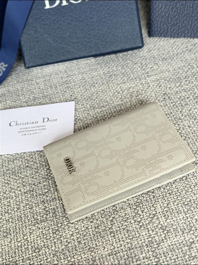 2025228Y200P203542200