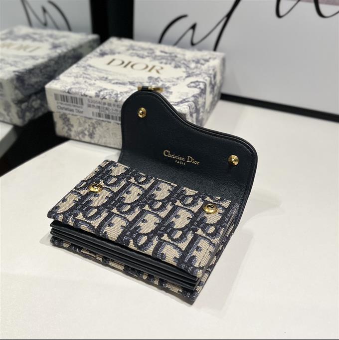 2025228Y200P203556337