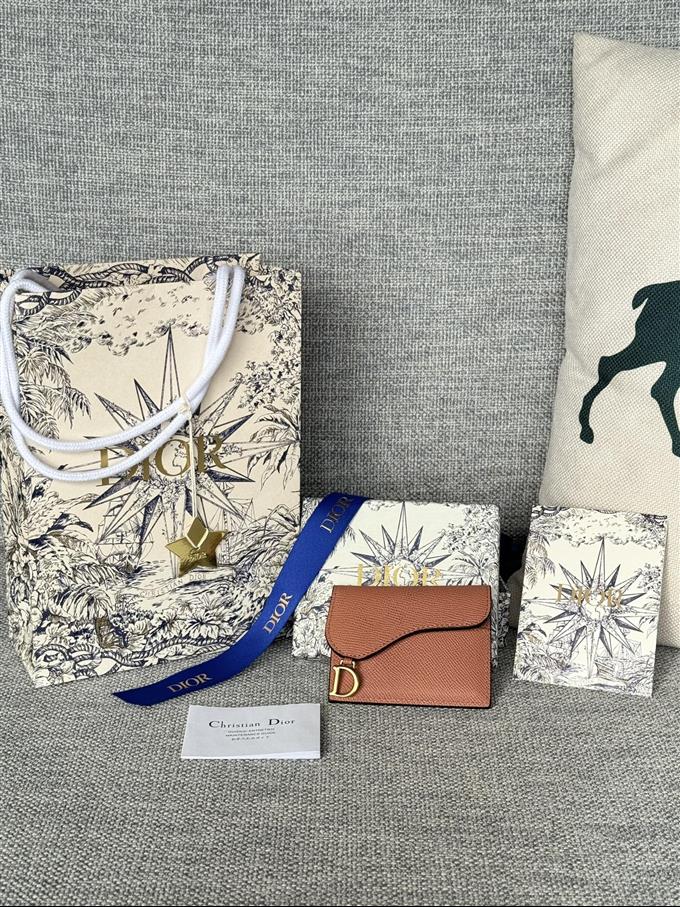 2025228Y200P20372128