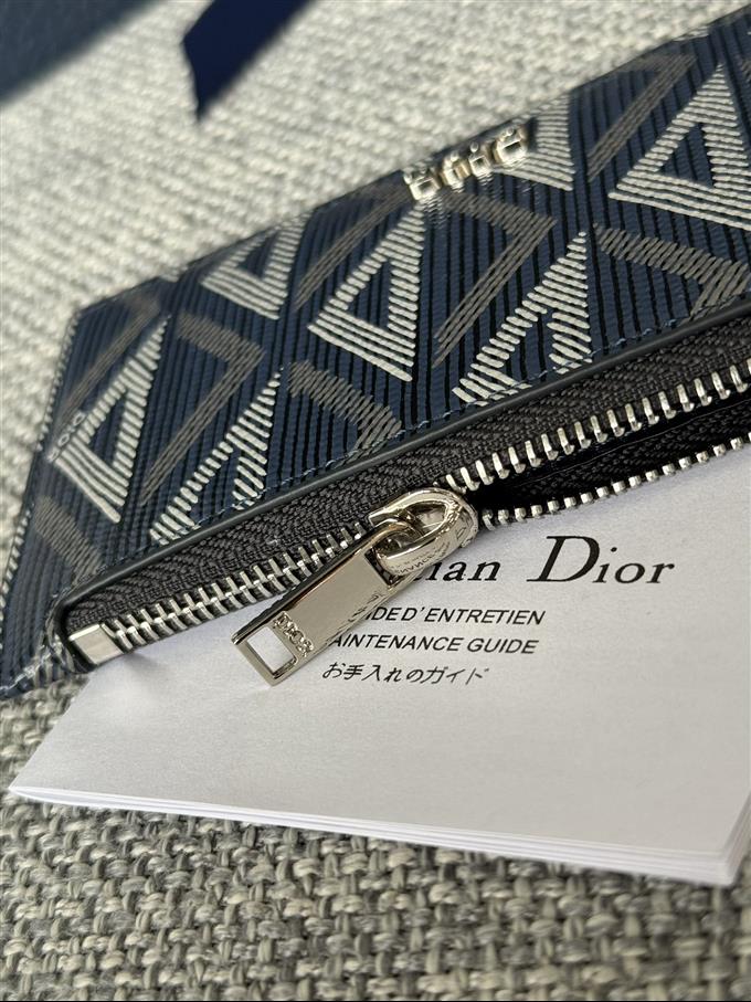 2025228Y200P20373212