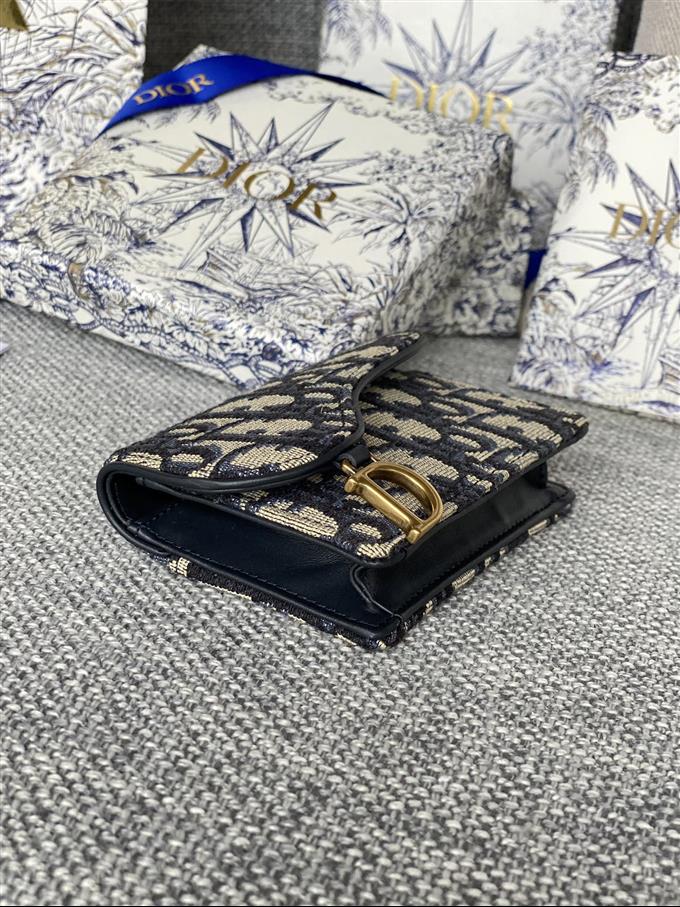 2025228Y200P20373893