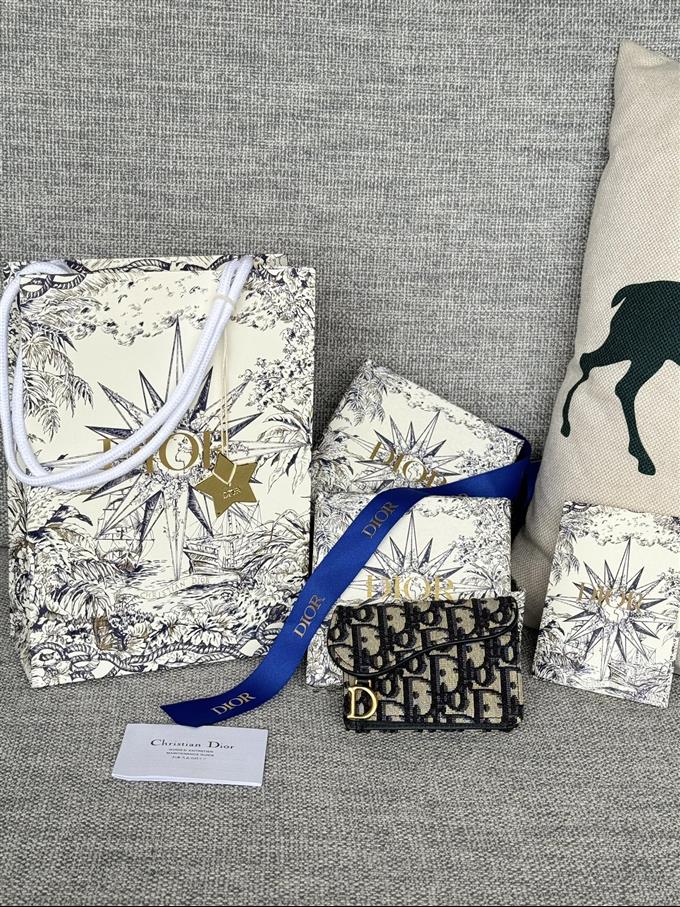 2025228Y200P20374132