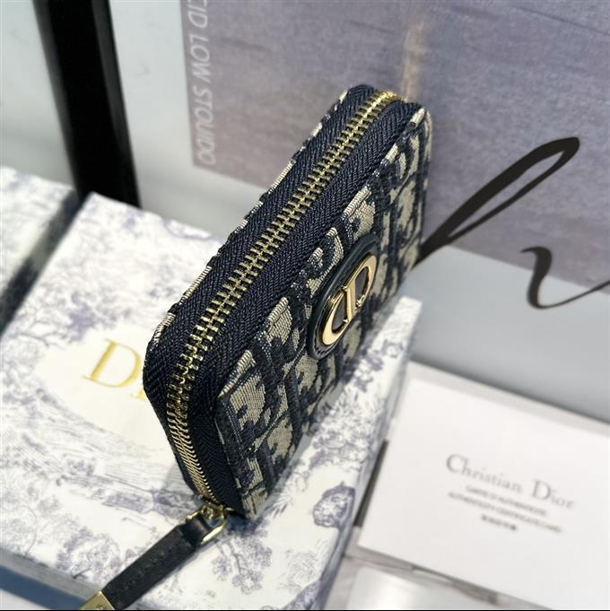 2025228Y200P204618170