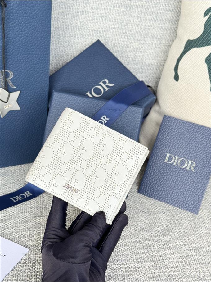 2025228Y210P182010930