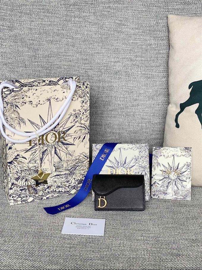 2025228Y210P182037596