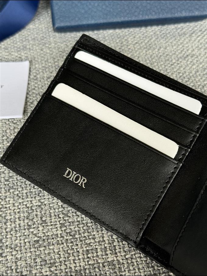 2025228Y210P18218715