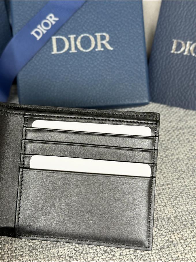 2025228Y210P18218731