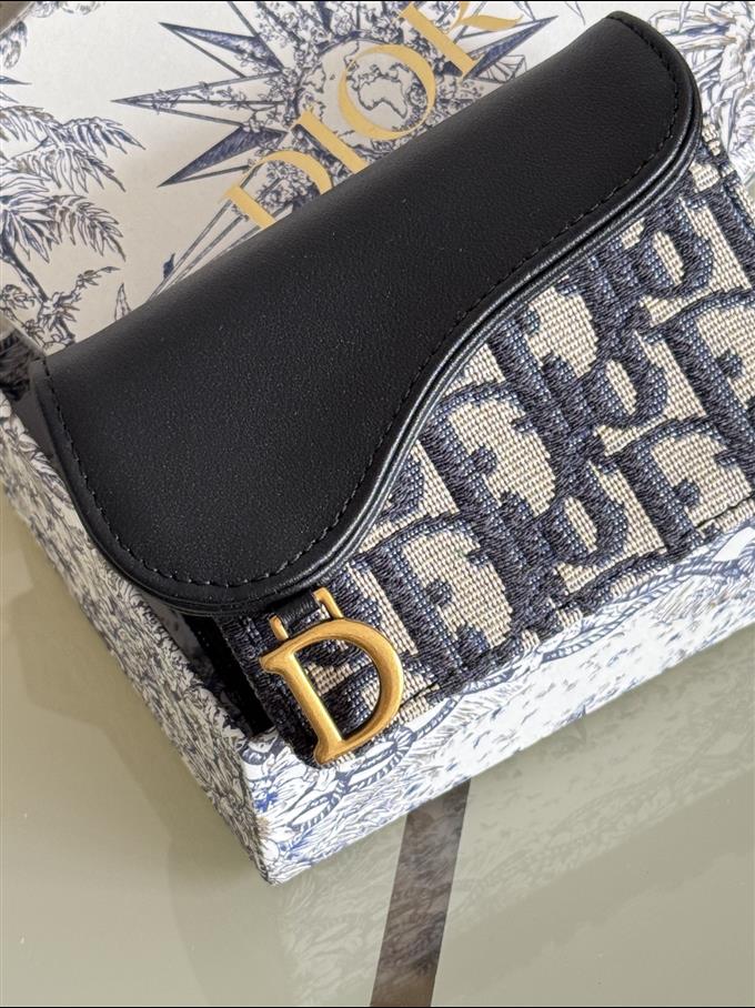 2025228Y210P20374615