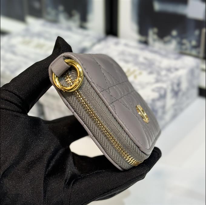 2025228Y220P203556605