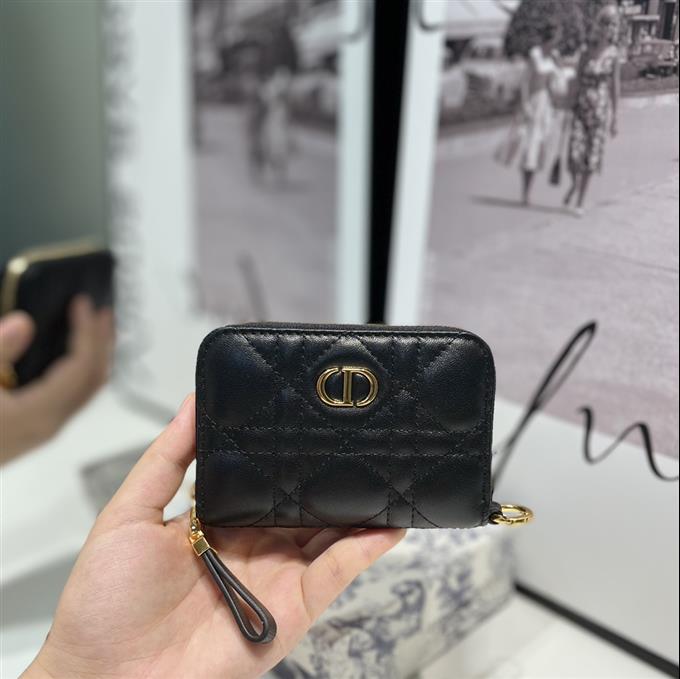 2025228Y220P203556859