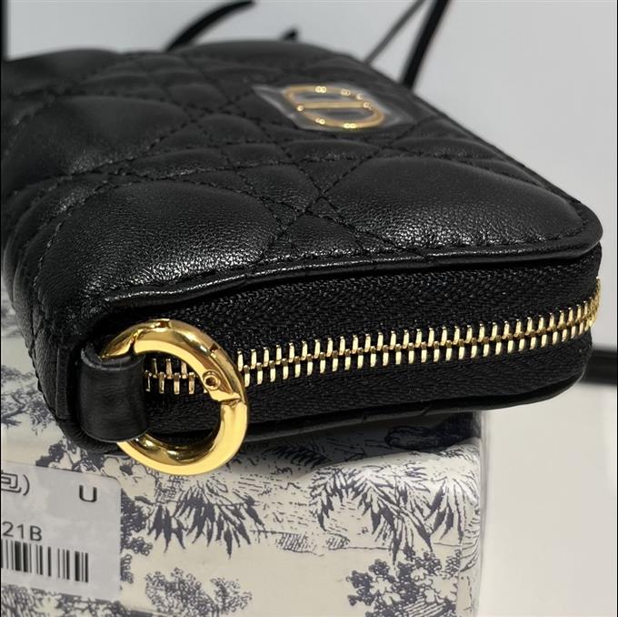 2025228Y220P203556938