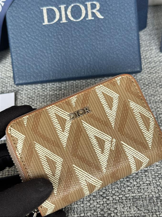 2025228Y230P182126439