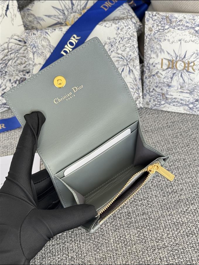 2025228Y230P203542858