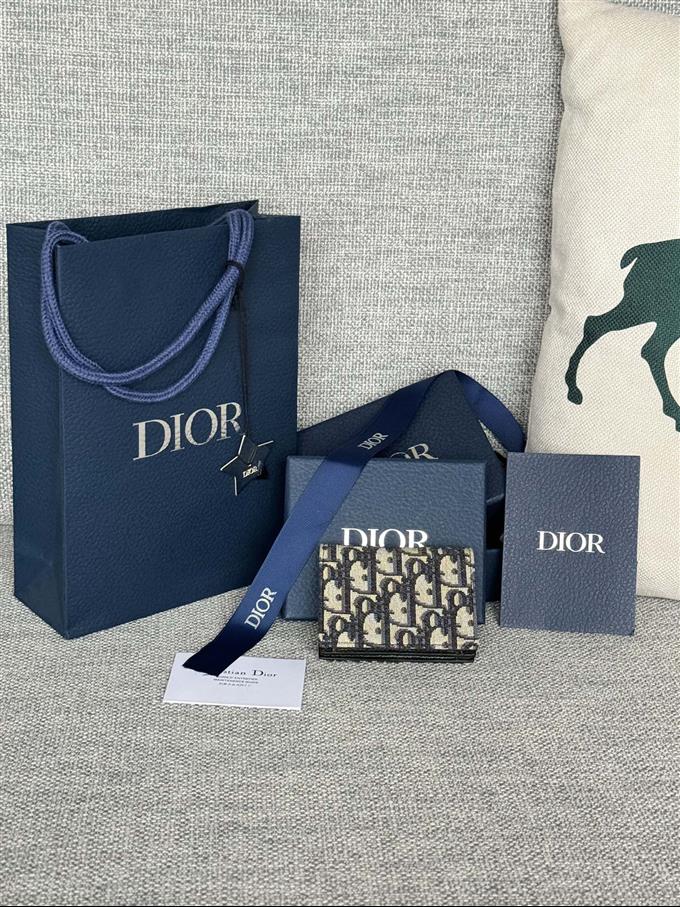 2025228Y230P203641381