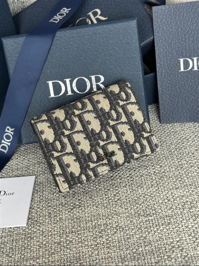 2025228Y230P203641397