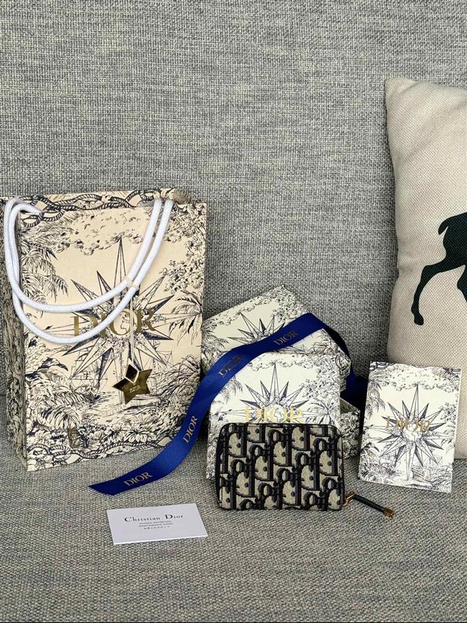 2025228Y230P204615654