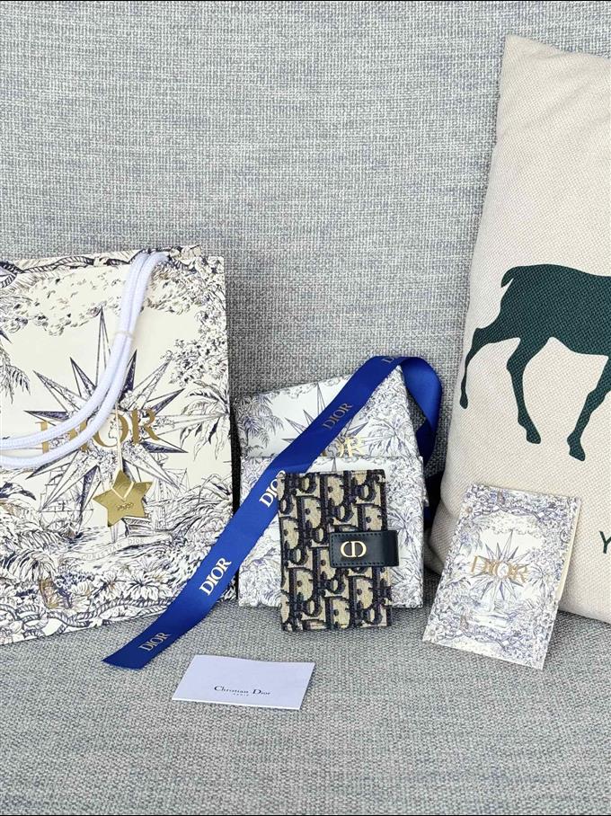 2025228Y240P20354346